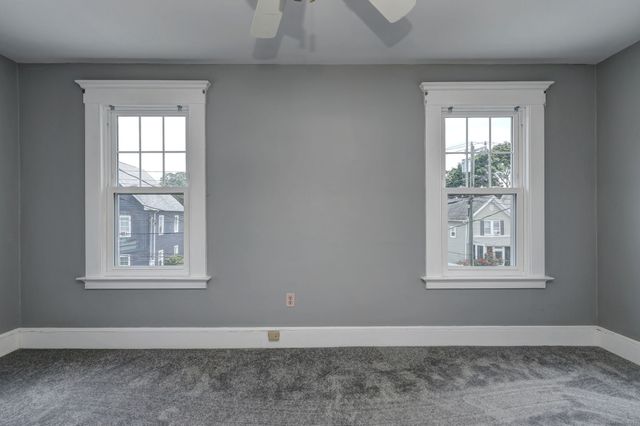 18 Court Street, Branford, CT 06405
