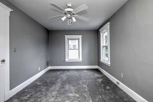 18 Court Street, Branford, CT 06405