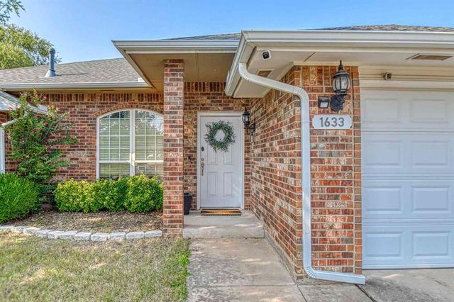 1633 Creekside Lane, Norman, OK 73071
