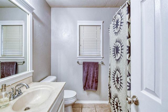 1633 Creekside Lane, Norman, OK 73071