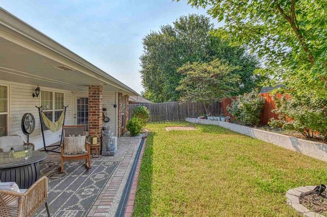 1633 Creekside Lane, Norman, OK 73071
