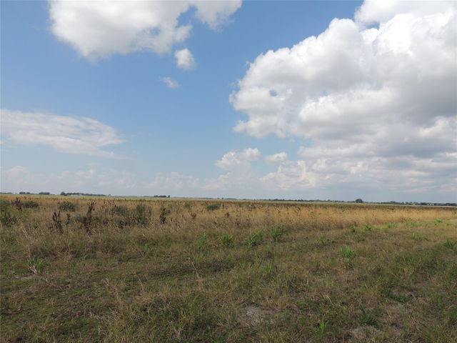 3374 County Road 405, Taylor, TX 76574
