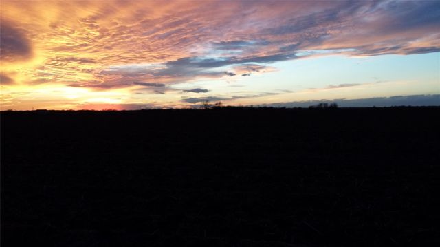 3374 County Road 405, Taylor, TX 76574