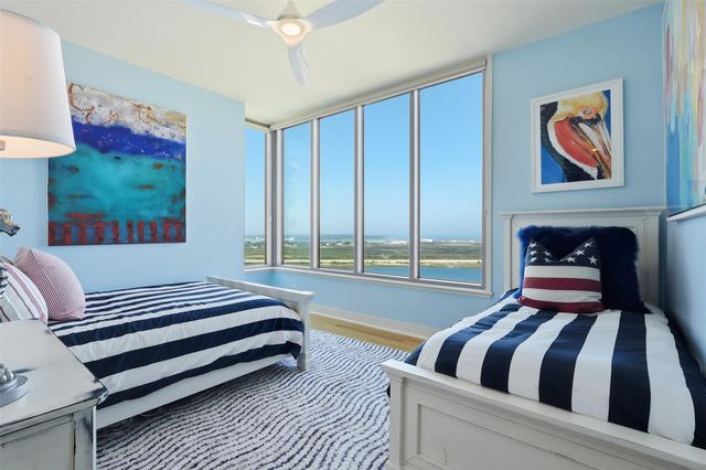 801 E Beach Drive BC2412, Galveston, TX 77550