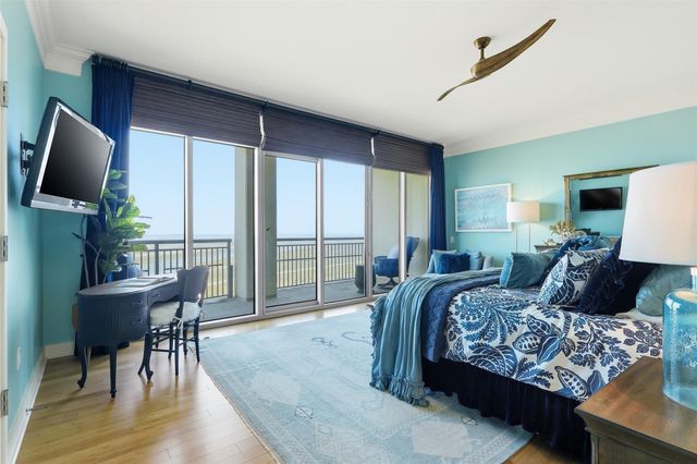 801 E Beach Drive BC2412, Galveston, TX 77550