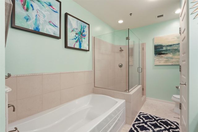 801 E Beach Drive BC2412, Galveston, TX 77550