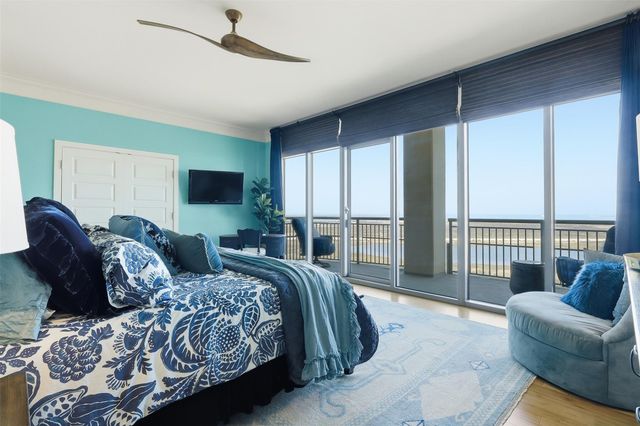 801 E Beach Drive BC2412, Galveston, TX 77550