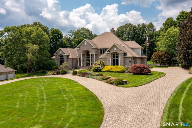 122 Windward Place, Southington, CT 06489