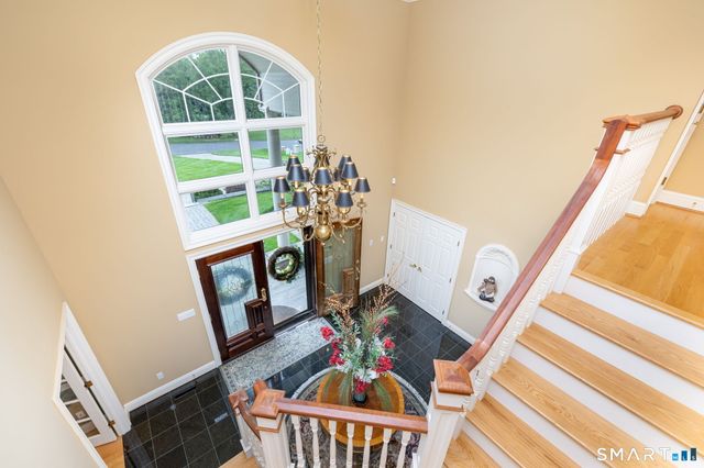 122 Windward Place, Southington, CT 06489