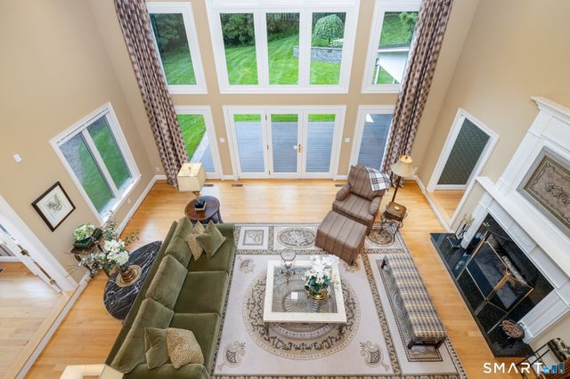 122 Windward Place, Southington, CT 06489