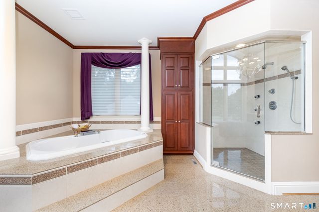 122 Windward Place, Southington, CT 06489