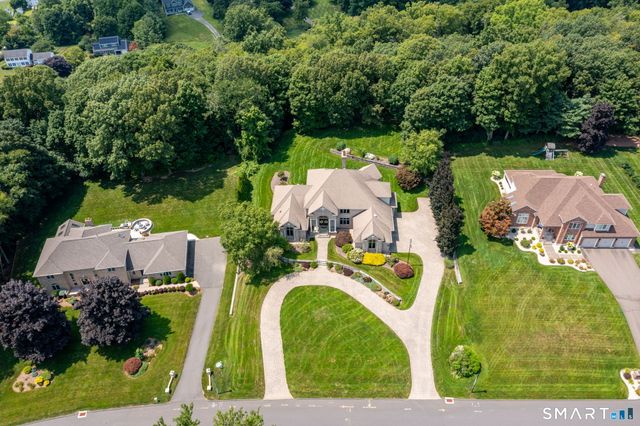 122 Windward Place, Southington, CT 06489