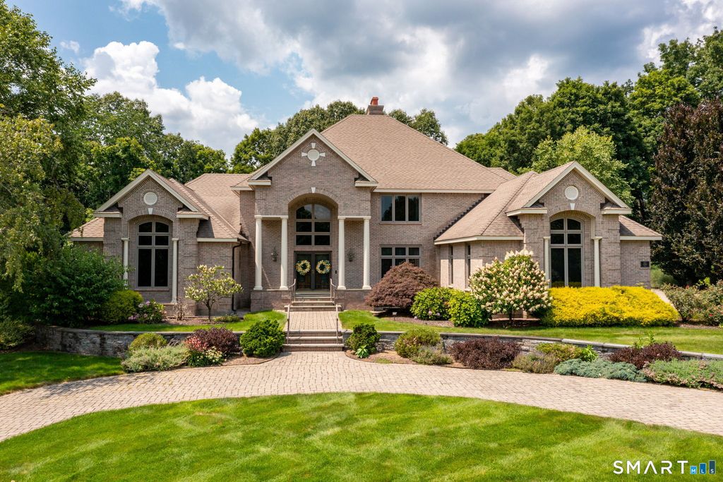 122 Windward Place, Southington, CT 06489
