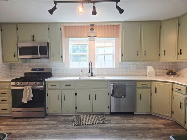 404 W Buffalo Street, Girard, KS 66743