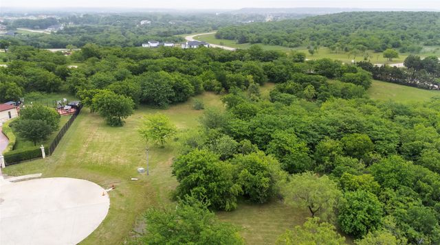 1207 Tulip Court, Grand Prairie, TX 75104