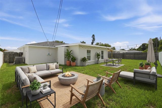 6220 27TH AVENUE N, St Petersburg, FL 33710