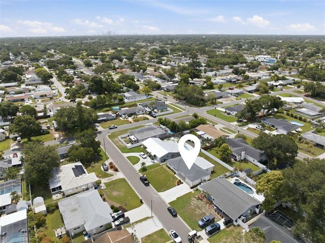 6220 27TH AVENUE N, St Petersburg, FL 33710