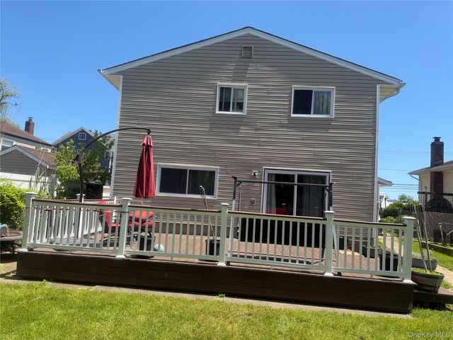 784 S Ocean Avenue, Freeport, NY 11520