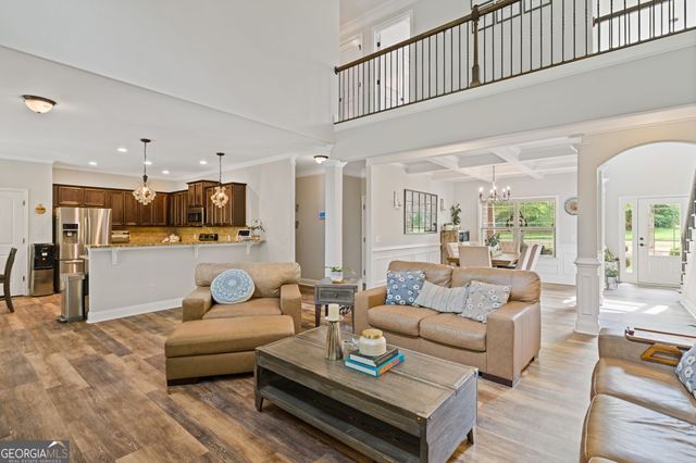 211 Burnham Court, Mcdonough, GA 30252