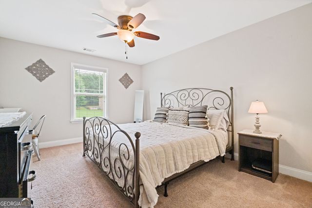 211 Burnham Court, Mcdonough, GA 30252