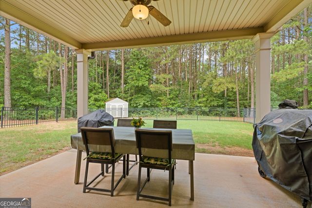 211 Burnham Court, Mcdonough, GA 30252