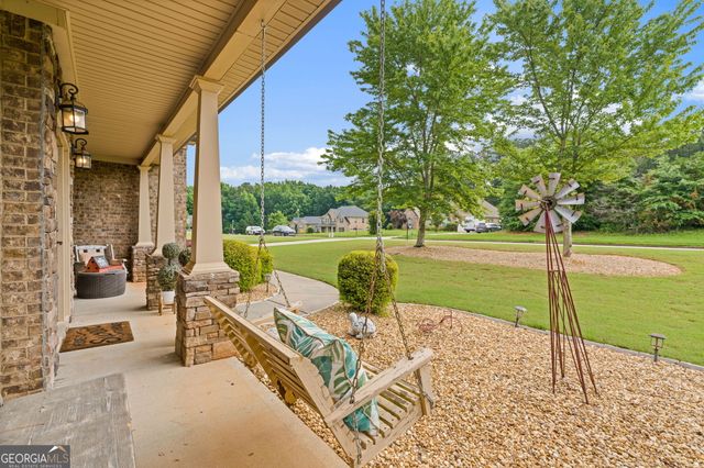 211 Burnham Court, Mcdonough, GA 30252