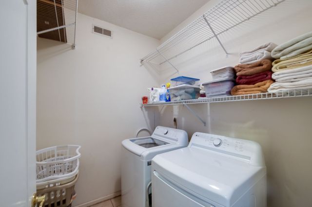 644 Knollwood Dr, La Vergne, TN 37086