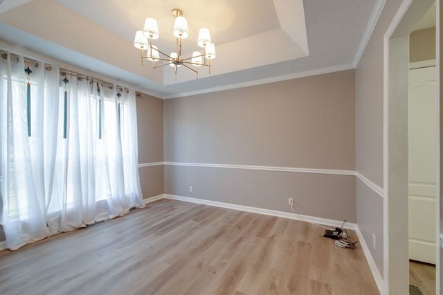 644 Knollwood Dr, La Vergne, TN 37086