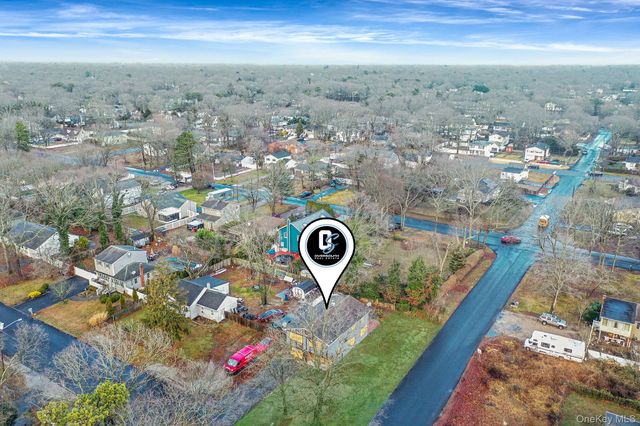 53 Hounslow Road, Shirley, NY 11967