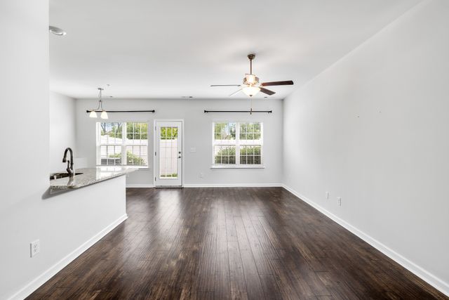 720 Finse Dr, Spring Hill, TN 37174