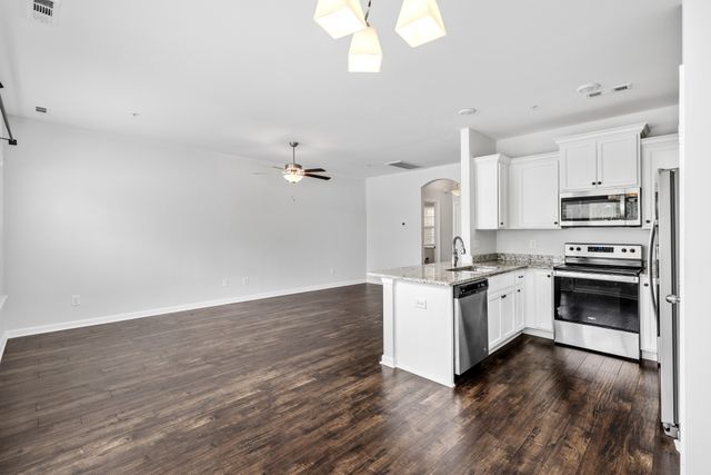 720 Finse Dr, Spring Hill, TN 37174