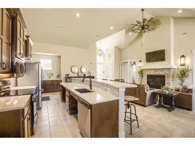 4780 Hahns Peak Dr 305, Loveland, CO 80538