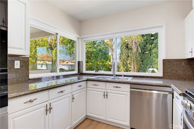 6627 Columbus Avenue, Van Nuys, CA 91405