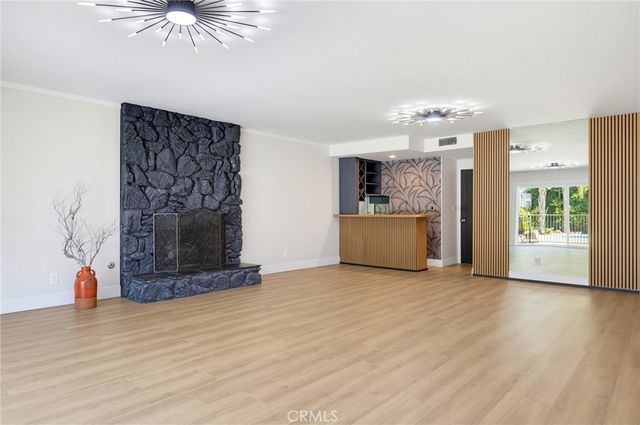 6627 Columbus Avenue, Van Nuys, CA 91405