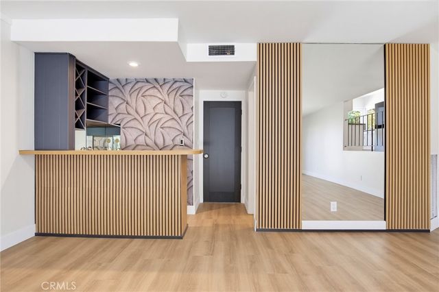 6627 Columbus Avenue, Van Nuys, CA 91405