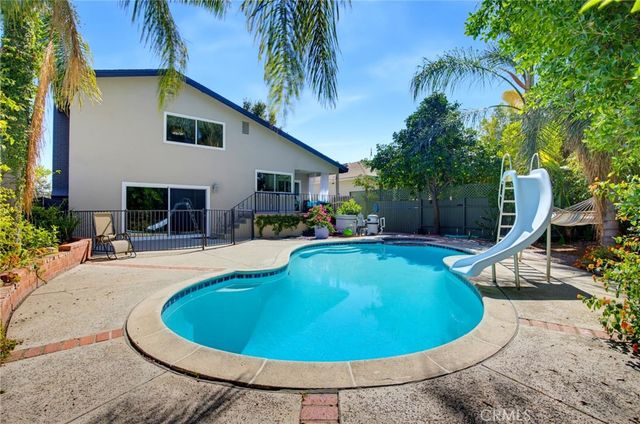 6627 Columbus Avenue, Van Nuys, CA 91405