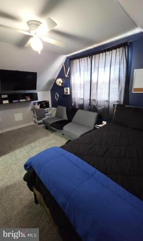 60 INDIGO RD, Levittown, PA 19057