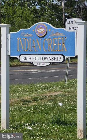 60 INDIGO RD, Levittown, PA 19057