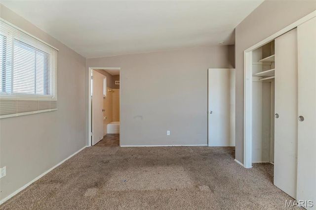 5 Little Lane, Florissant, MO 63033