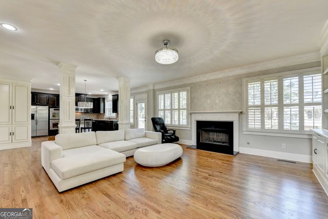 8020 Prestwick Circle, Duluth, GA 30097