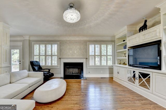 8020 Prestwick Circle, Duluth, GA 30097