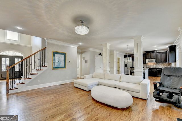 8020 Prestwick Circle, Duluth, GA 30097