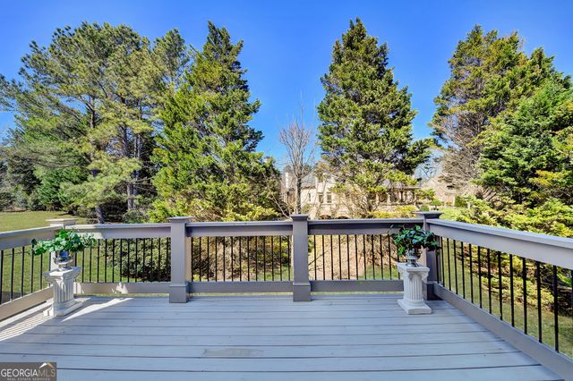 8020 Prestwick Circle, Duluth, GA 30097