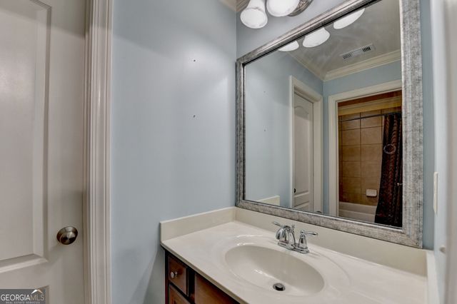 8020 Prestwick Circle, Duluth, GA 30097