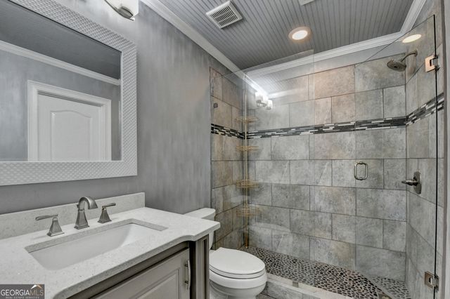 8020 Prestwick Circle, Duluth, GA 30097