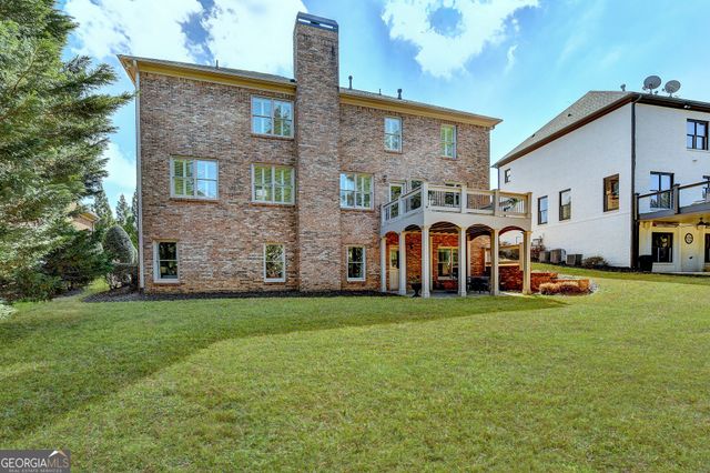 8020 Prestwick Circle, Duluth, GA 30097