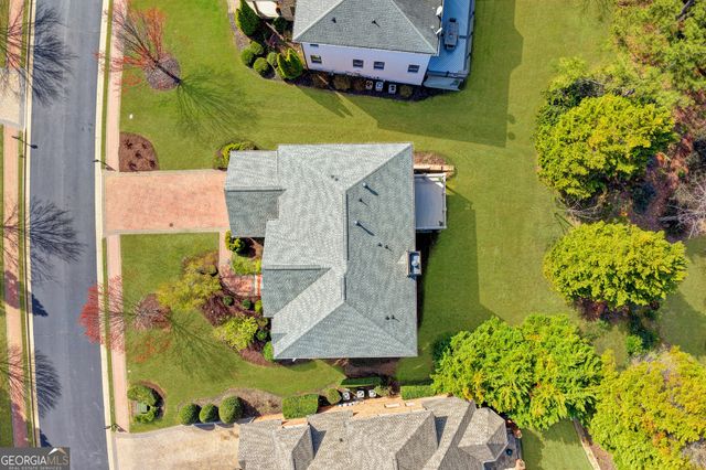 8020 Prestwick Circle, Duluth, GA 30097