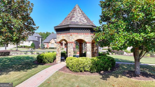 8020 Prestwick Circle, Duluth, GA 30097