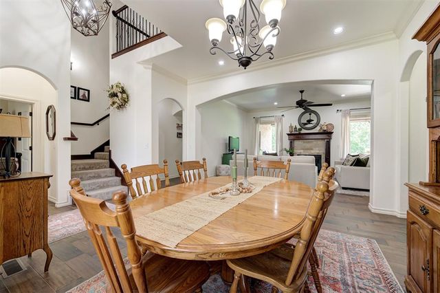 1216 Brayhill Road, Edmond, OK 73003