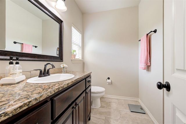 1216 Brayhill Road, Edmond, OK 73003
